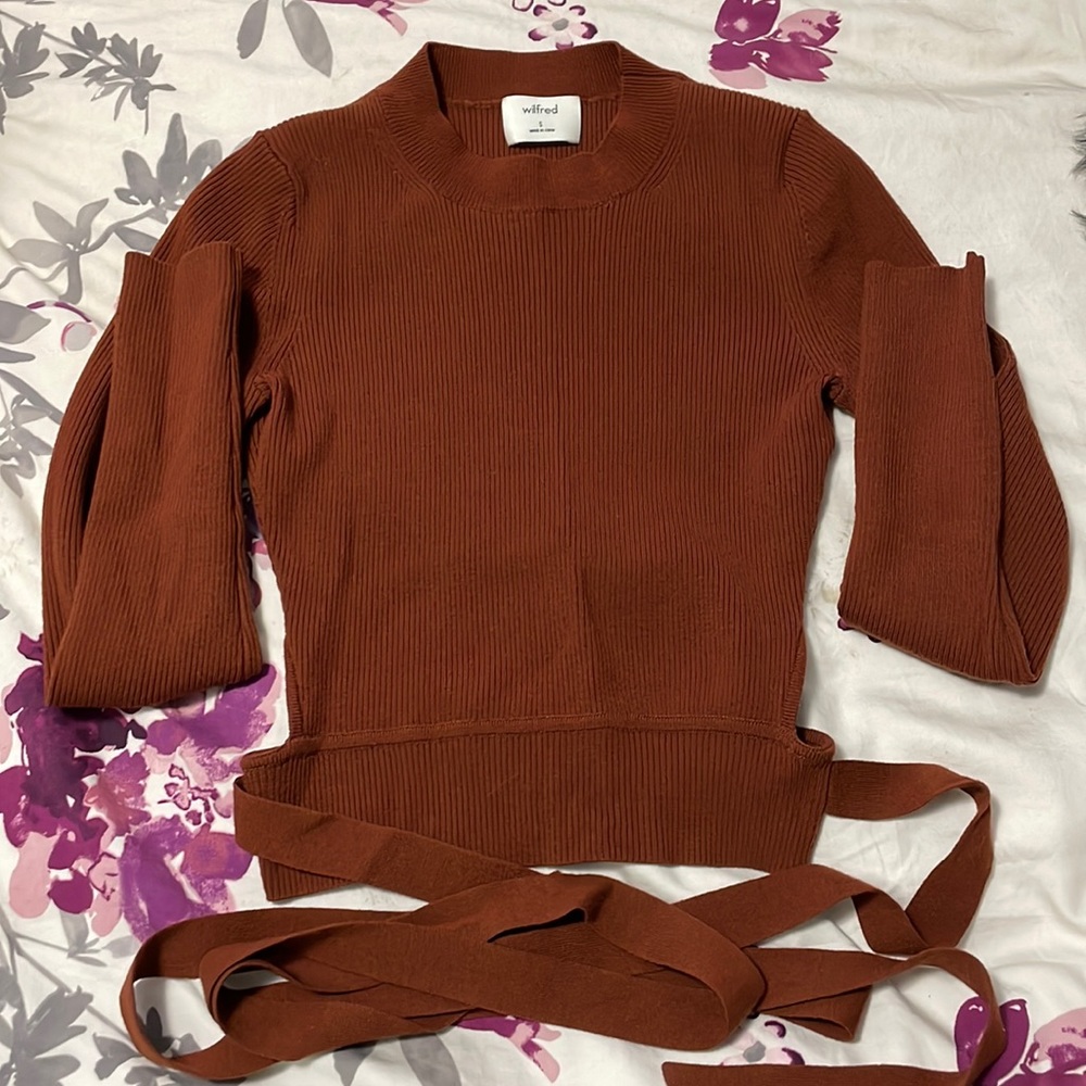 ♦️SOLD♦️Wilfred long sleeve shirt